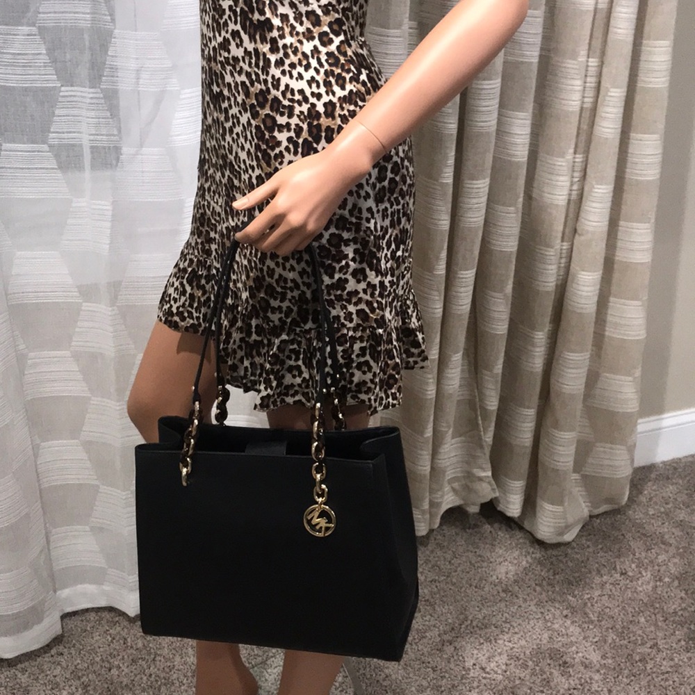 Michael Kors Bag - Picture 8 of 8
